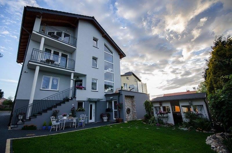 Pokoje Goscinne Hafen Guesthouse - Władysławowo Buitenkant foto