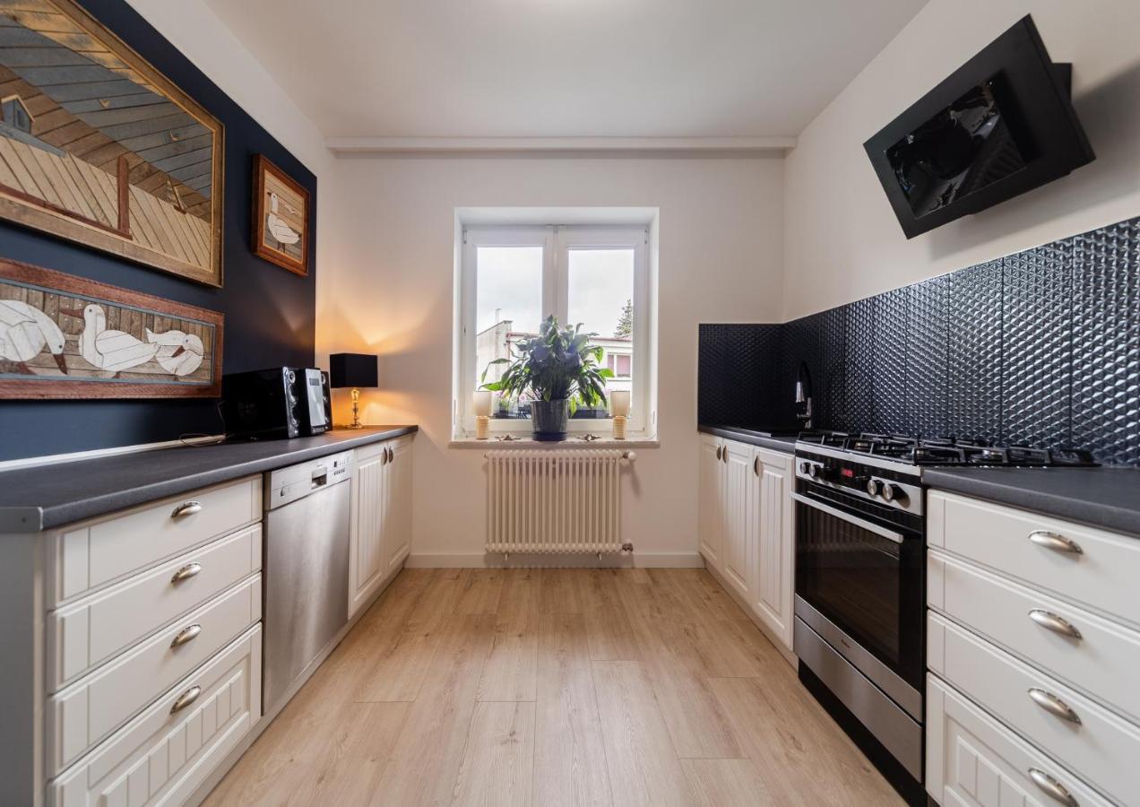 Pokoje Goscinne Hafen Guesthouse - Władysławowo Buitenkant foto